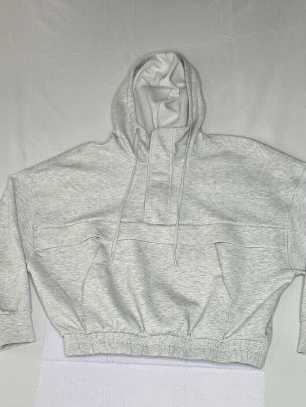 Yogalicious Heather Grey Scuba Venice Half-Zip Cropped Hoodie - Size Medium EUC